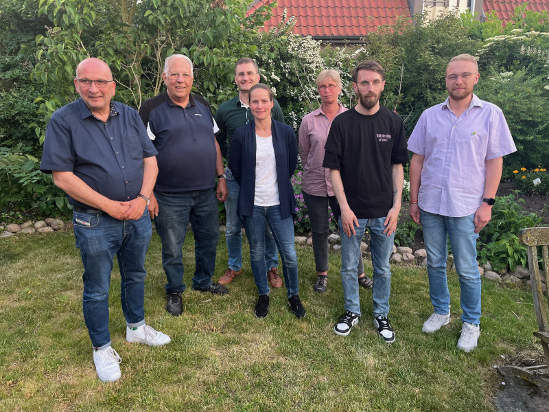 Bild des neuen Vorstandes mit Detlev und Hans-Peter