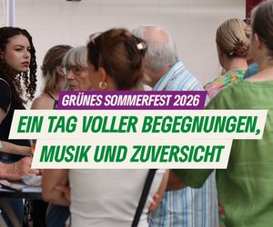 Menschen auf dem Sommerfest